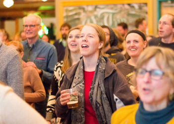 singing-for-your-beer:-hops-&-hymn