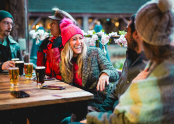 pubs-shine,-restaurants-drop-in-september